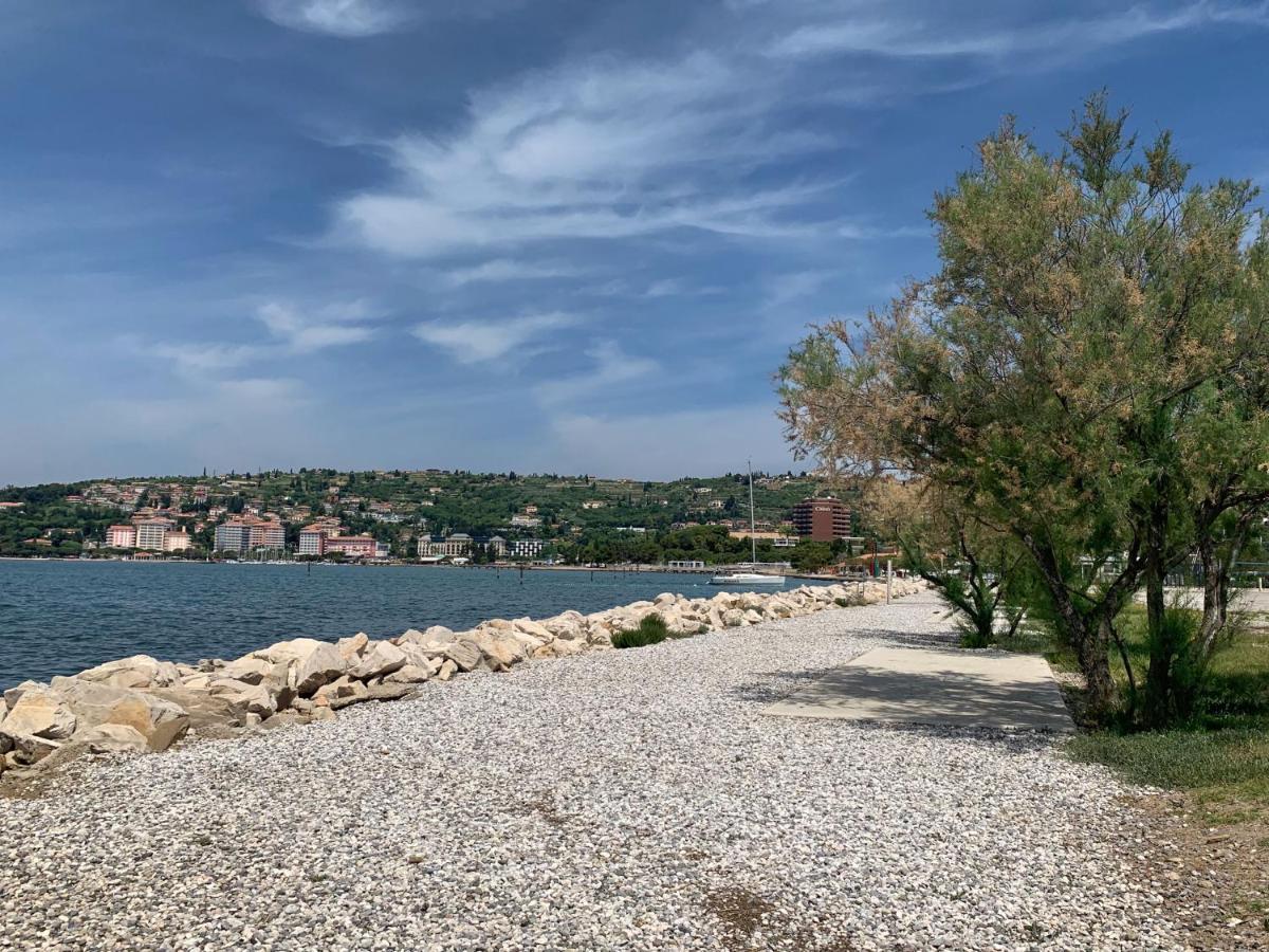 Bellavista Houseboat Apartment Portorose Dış mekan fotoğraf
