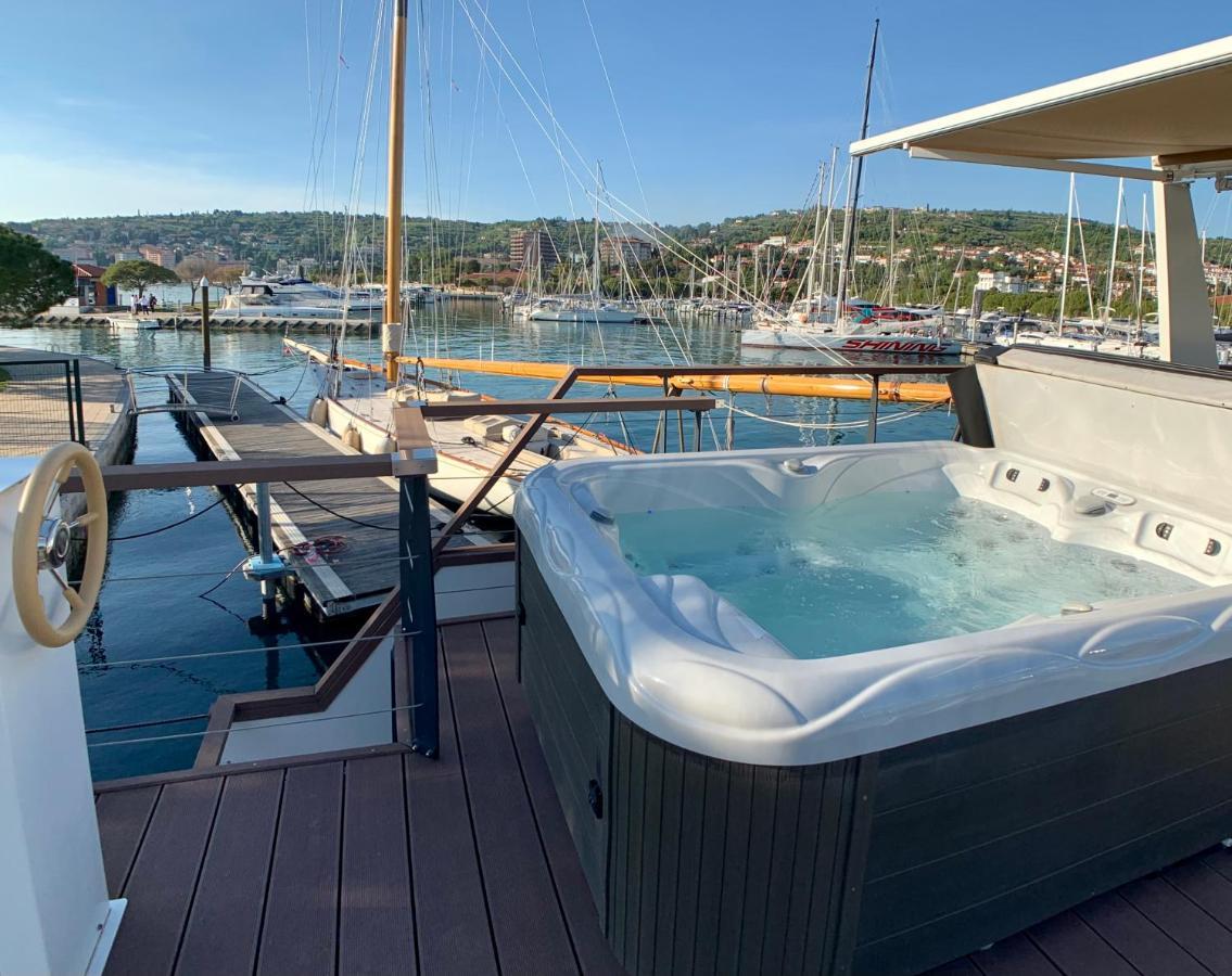 Bellavista Houseboat Apartment Portorose Dış mekan fotoğraf